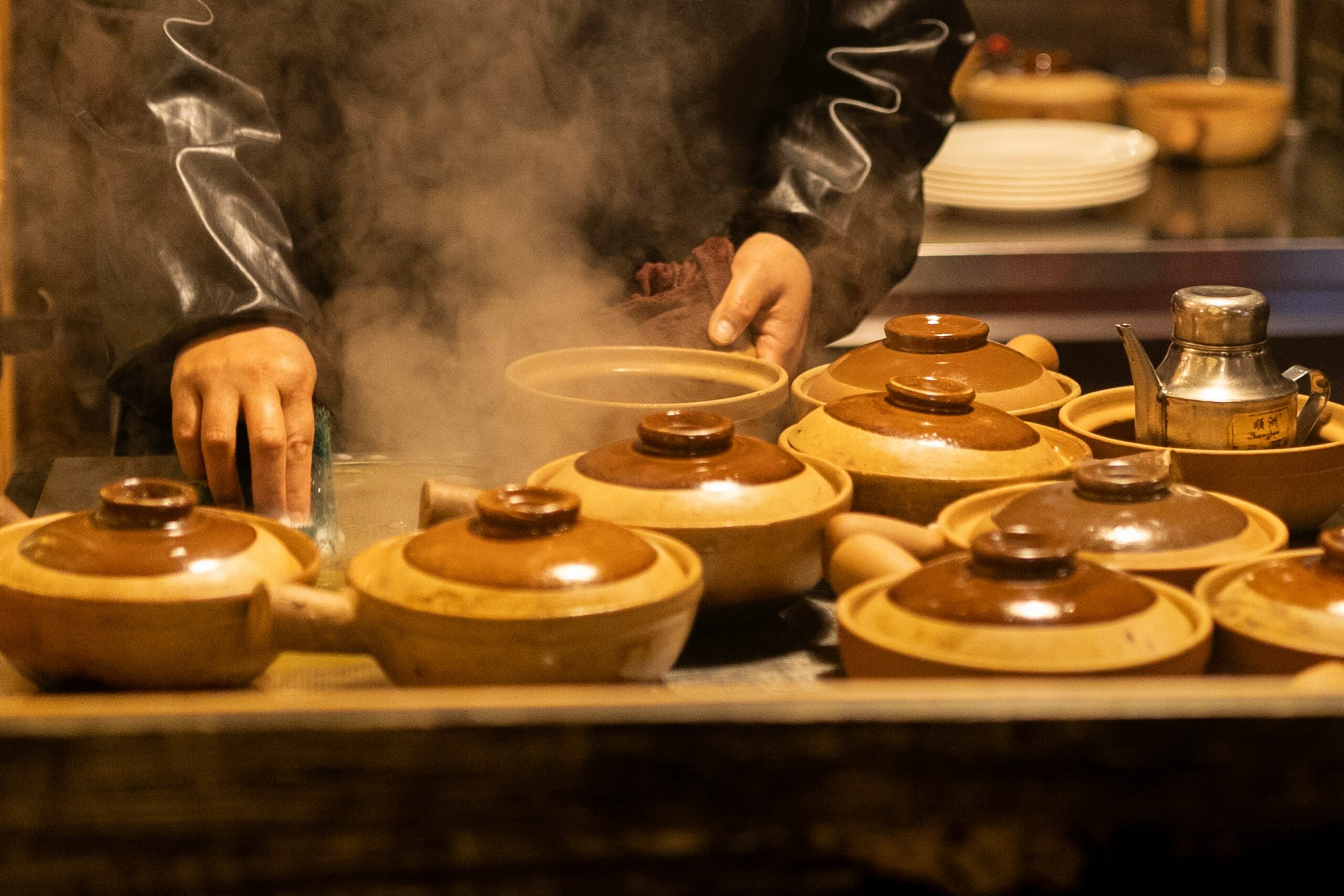 Forgotten Singapore Dishes : A clay pot dish showcasing heritage Chinese cuisine.