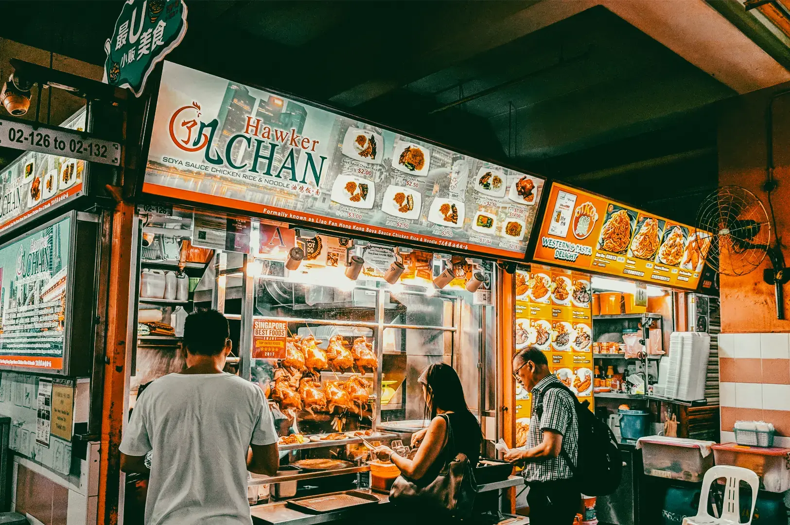 Singapore hawker centre food stall Hawker Chan soy sauce chicken rice with customers ordering, showcasing hawker heritage Singapore and Michelin street food culture, eye-level street photography shot
